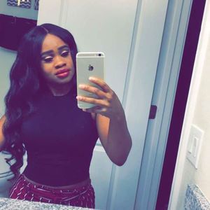 Meet your Posher, Kiara